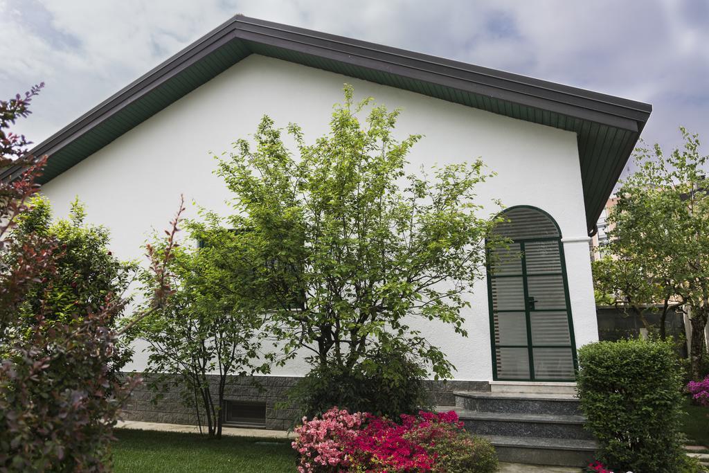 Hotel Il Giardino Di Fiorina Novate Milanese Exterior foto
